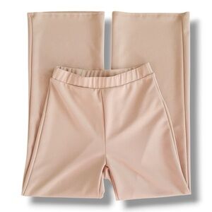 Fashion nova High Rise Medium light Tan pants EUC